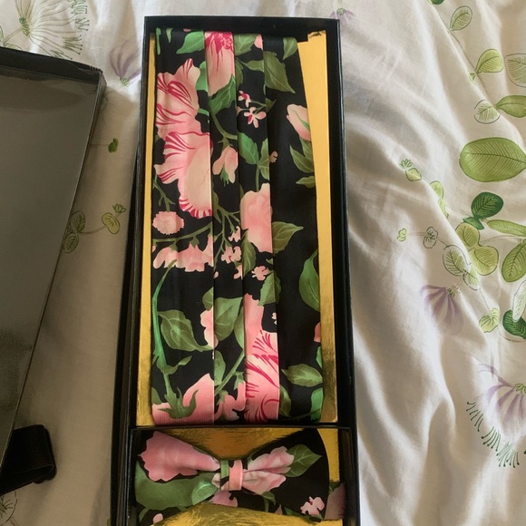 Lord West Crown Collection Flower print cumberbund - Picture 2 of 13